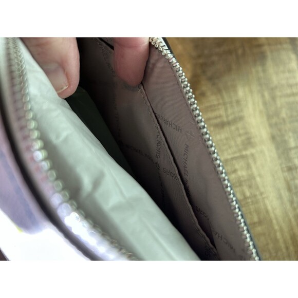 NWT MICHAEL KORS JET SET WHITE EAST WEST AIRPLANE PRINT POUCHETTE BAG - Picture 7 of 7